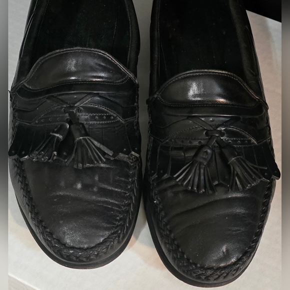 Johnston & Murphy Cellini Black Leather Tassel Loafers Men's Size 9 M Dress Shoe - Picture 2 of 13